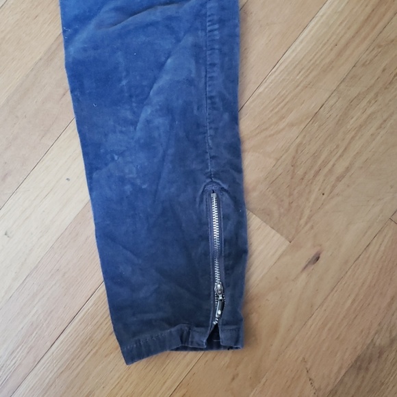 Velvet Denim - Picture 4 of 4